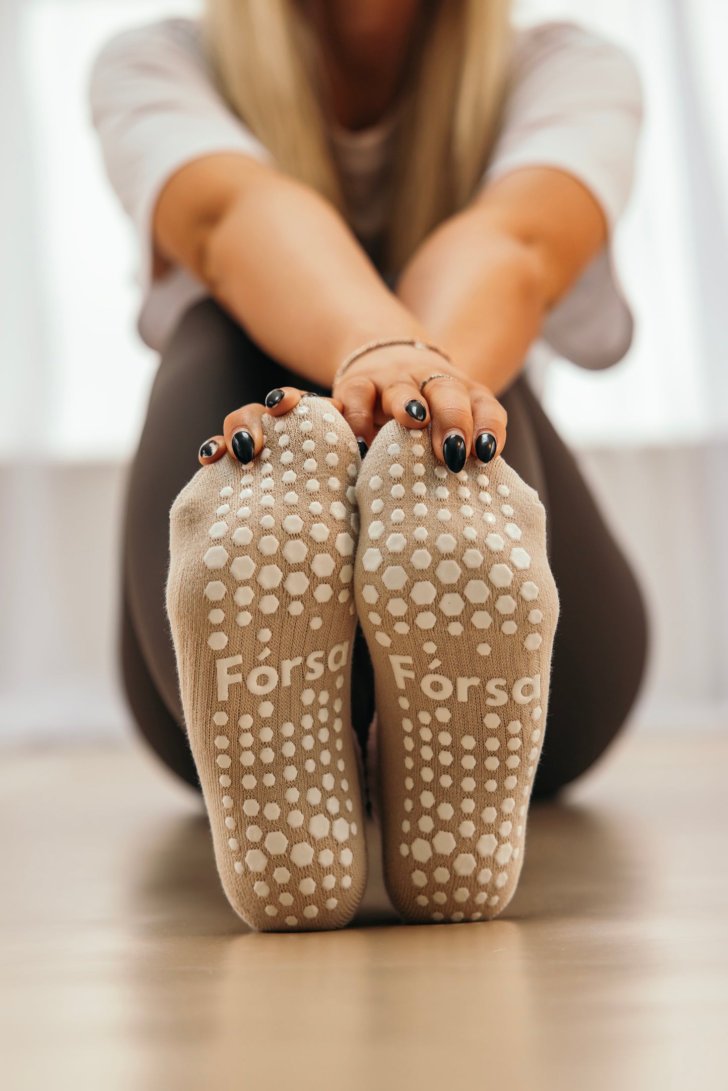 Beige Ankle Grip Sock